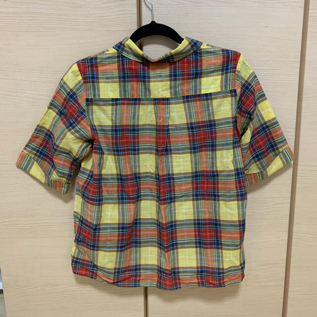 FELISSIMO(フェリシモ)のサニークラウズ  チェックのちっちゃいシャツ　未使用 レディースのトップス(シャツ/ブラウス(半袖/袖なし))の商品写真