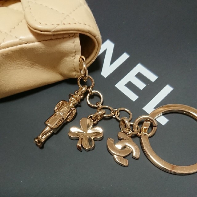 CHANEL(シャネル)の本日値下げ‼️超レア❣️CHANELのミニミニマトラッセ レディースのファッション小物(財布)の商品写真