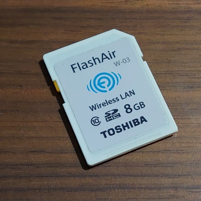 東芝 無線LAN搭載SDメモリカードFlashAir W-03