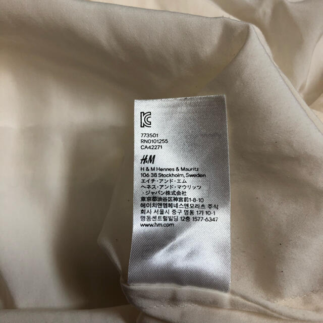 H&M(エイチアンドエム)のツートーン　Tシャツ レディースのトップス(Tシャツ(半袖/袖なし))の商品写真