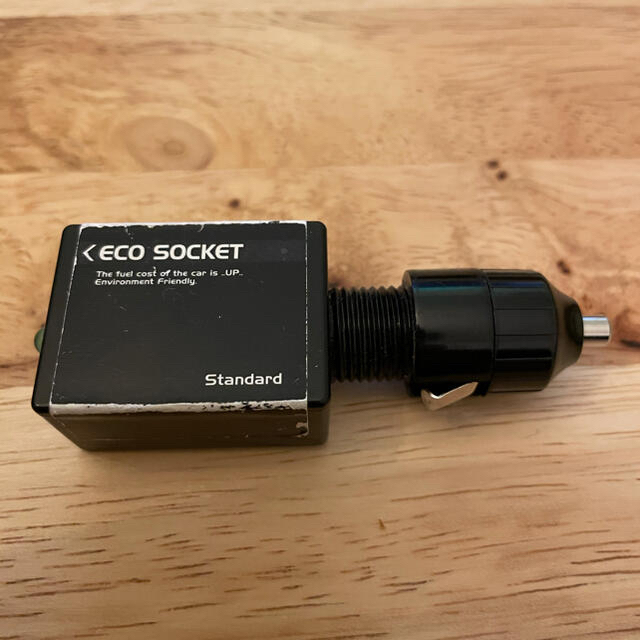 ECO SOCKET 燃費向上＋マイナスイオンセット 自動車/バイクの自動車(汎用パーツ)の商品写真