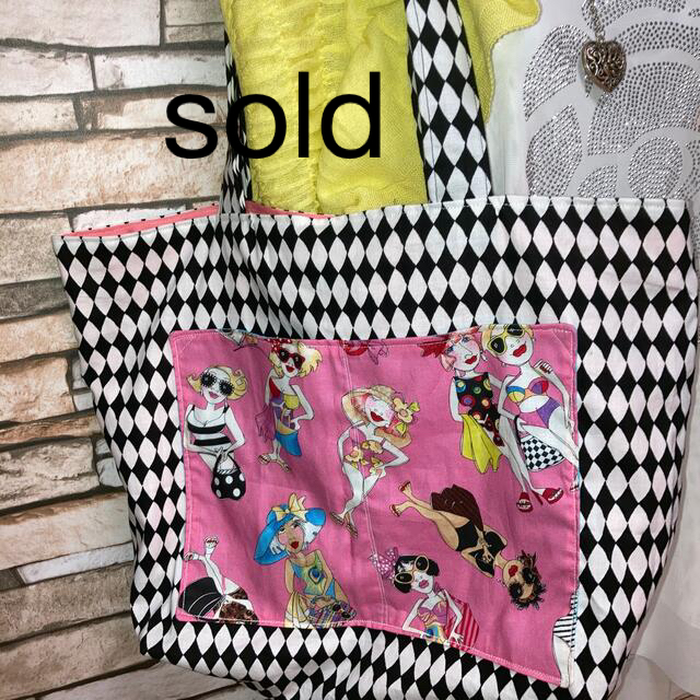 ロラライハリスbeautybeach ビッグトートバッグ ○ハンドメイド品