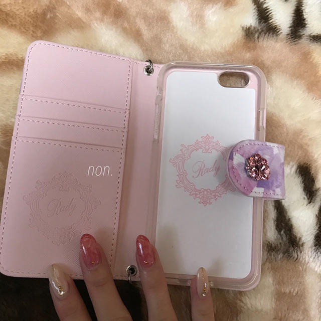 Rady(レディー)のアイリスフラワー♡iPhoneケース スマホ/家電/カメラのスマホアクセサリー(iPhoneケース)の商品写真