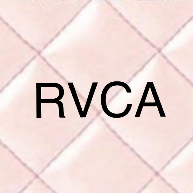 RVCA(ルーカ)のRVCA レディース  YOGGER STRETCH ウォークショーツ　短パン レディースのパンツ(ショートパンツ)の商品写真