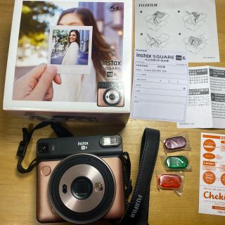 フジフイルム(富士フイルム)の［フィルム数枚付］instax SQUARE SQ6(フィルムカメラ)