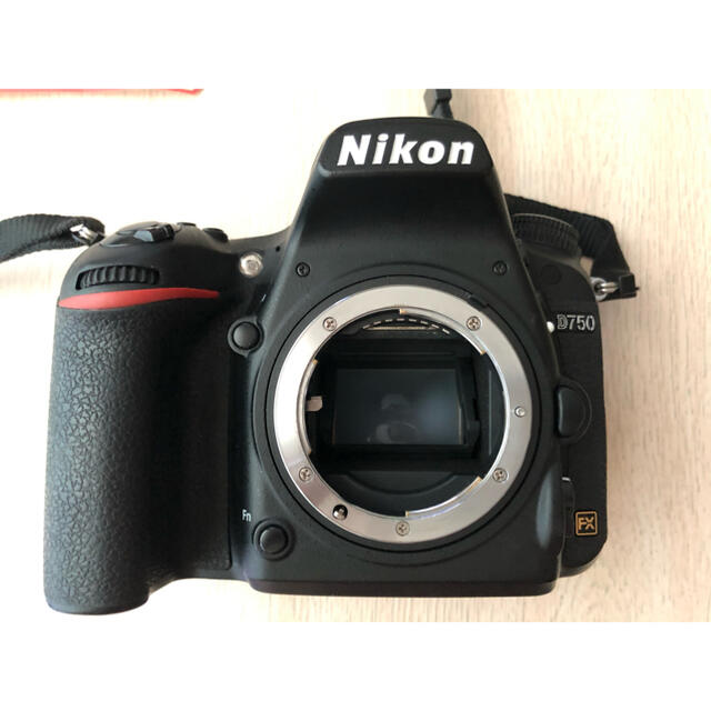 Nikon D750 本体のみ　フルサイズ