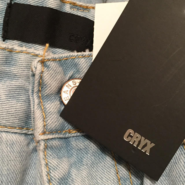 CRYX(クリックス)の【新品未使用タグ付き】CRYX ジーンズ レディースのパンツ(デニム/ジーンズ)の商品写真