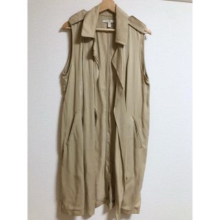 ザラ(ZARA)のZARA ノースリーブトレンチコート(トレンチコート)