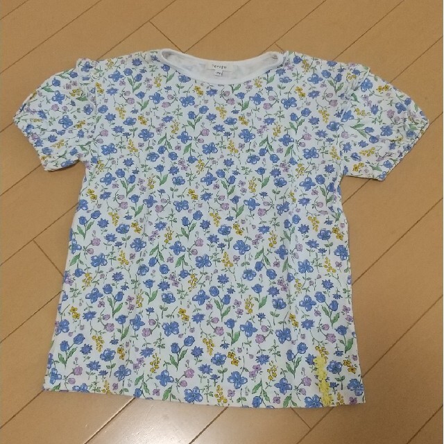 Seraph(セラフ)のseraph 130cm Tシャツ キッズ/ベビー/マタニティのキッズ服女の子用(90cm~)(Tシャツ/カットソー)の商品写真