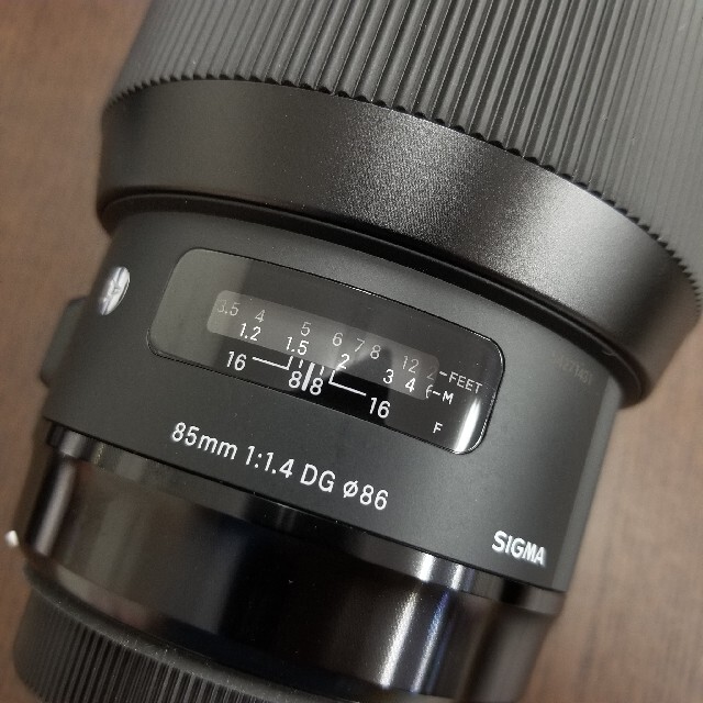 SIGMA(シグマ)のペケオ様　SIGMA 85mm F1.4 DG HSM キヤノン スマホ/家電/カメラのカメラ(レンズ(単焦点))の商品写真