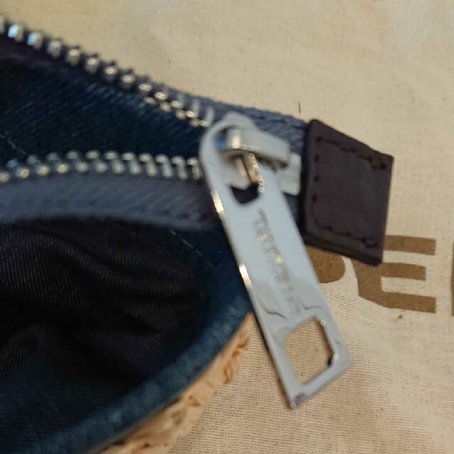DIESEL(ディーゼル)の新品未使用DIESEL☆リゾートトート♪ レディースのバッグ(トートバッグ)の商品写真