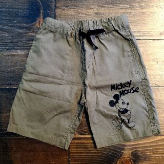 グローバルワーク(GLOBAL WORK)の【専用】新品☆グローバルワーク ハーフパンツ ミッキー☆90 100 カーキ(パンツ/スパッツ)