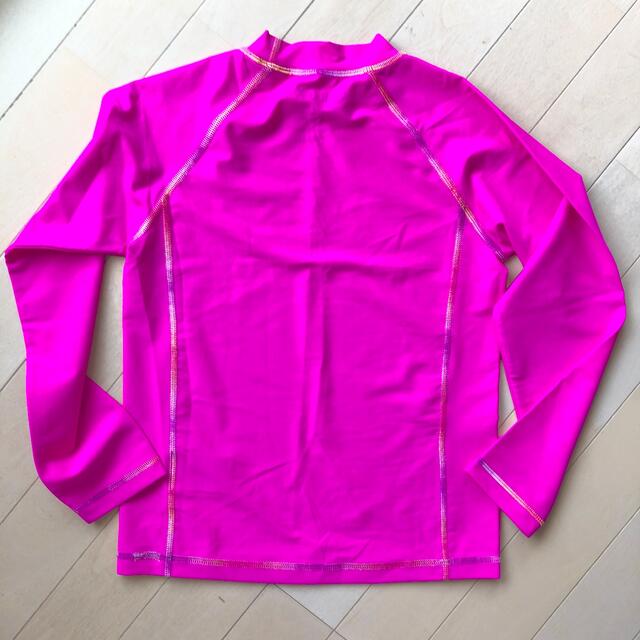 Roxy(ロキシー)の130 新品 ROXY ラッシュガード ロキシー ピンク  キッズ/ベビー/マタニティのキッズ服男の子用(90cm~)(水着)の商品写真