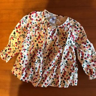 プチバトー(PETIT BATEAU)のプチバトー　カットソー(Tシャツ/カットソー)