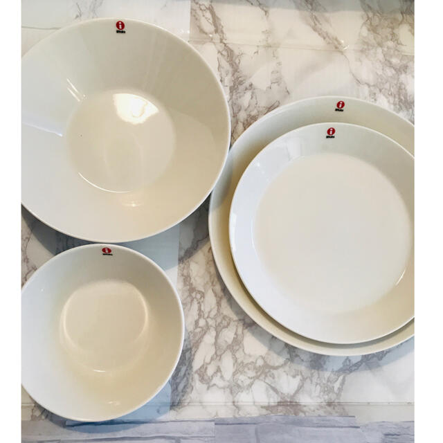 iittala - 【新品未使用品】イッタラ ティーマプレート&ボウル iittala - 【新品未使用品】イッタラ ティーマプレート&ボウル