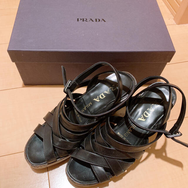 PRADA(プラダ)のプラダ レディースの靴/シューズ(サンダル)の商品写真