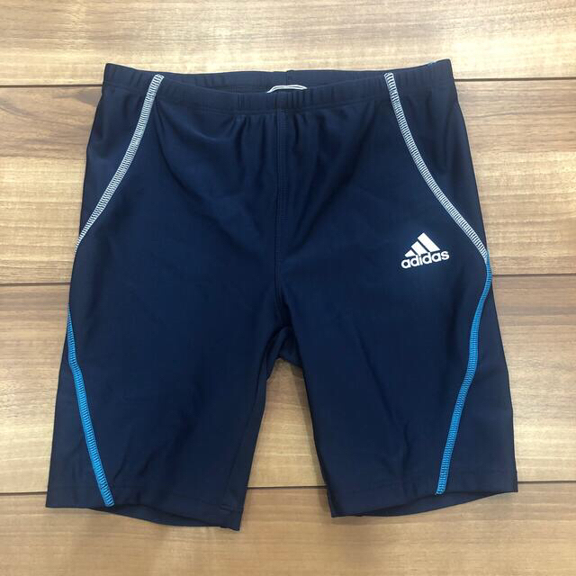 adidas(アディダス)の新品★adidas アディダス　水着　男の子　140cm キッズ/ベビー/マタニティのキッズ服男の子用(90cm~)(水着)の商品写真