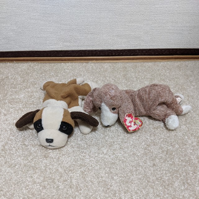 値下げ 美品 ty Beanie Babies  犬  ぬいぐるみ 2つセット エンタメ/ホビーのおもちゃ/ぬいぐるみ(ぬいぐるみ)の商品写真