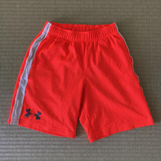 アンダーアーマー(UNDER ARMOUR)のアンダーアーマー メッシュハーフパンツ（蛍光オレンジ）YLG（150）(ウェア)