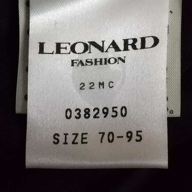 美品　LEONARD  スカート　　size70