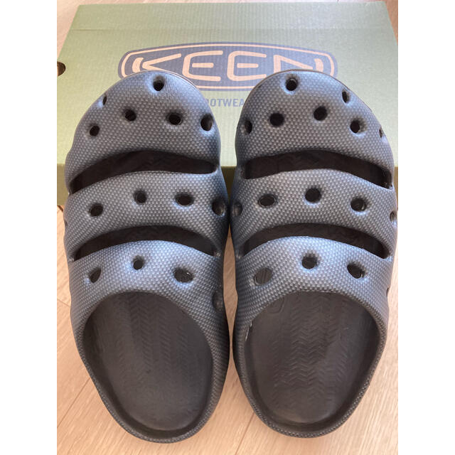 KEEN サンダル ヨギ グラファイト 28cmサンダル