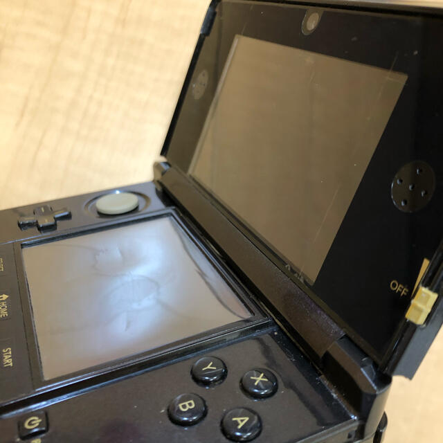 ニンテンドー3DS(ニンテンドー3DS)のNintendo 3DS 限定版　ゼルダの伝説　ジャンク品 エンタメ/ホビーのゲームソフト/ゲーム機本体(携帯用ゲーム機本体)の商品写真
