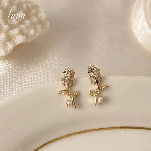 4℃(ヨンドシー)のantique rose pierce★S925 post Zirconia レディースのアクセサリー(ピアス)の商品写真