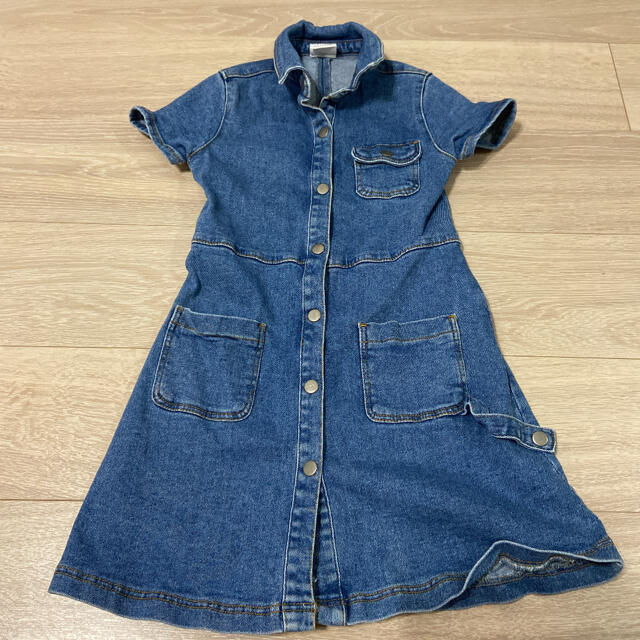 ZARA KIDS(ザラキッズ)のデニムワンピース ジャンパースカート　ZARAガール キッズ/ベビー/マタニティのキッズ服女の子用(90cm~)(ワンピース)の商品写真