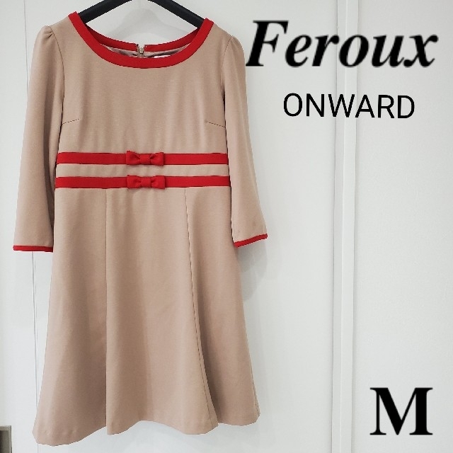 Feroux(フェルゥ)のFeroux ワンピース　ベージュ　リボン　レディース　服　お呼ばれ　おでかけ レディースのワンピース(ひざ丈ワンピース)の商品写真