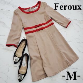 フェルゥ(Feroux)のFeroux ワンピース　ベージュ　リボン　レディース　服　お呼ばれ　おでかけ(ひざ丈ワンピース)