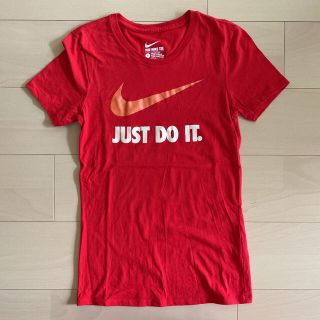 ナイキ(NIKE)のNIKE ナイキ Tシャツ　赤　ロゴ　半袖(Tシャツ(半袖/袖なし))