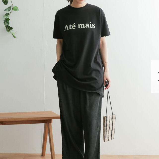 URBAN RESEARCH DOORS(アーバンリサーチドアーズ)の【WEB限定】ロゴプリントチュニックTシャツ【ブラック】未使用タグ付き レディースのトップス(Tシャツ(半袖/袖なし))の商品写真