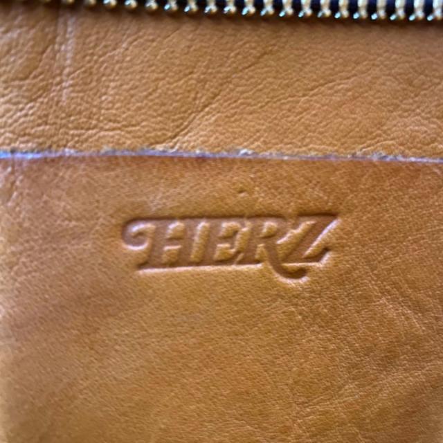 HERZ(ヘルツ)のヘルツ ショルダーバッグ - ライトブラウン レディースのバッグ(ショルダーバッグ)の商品写真