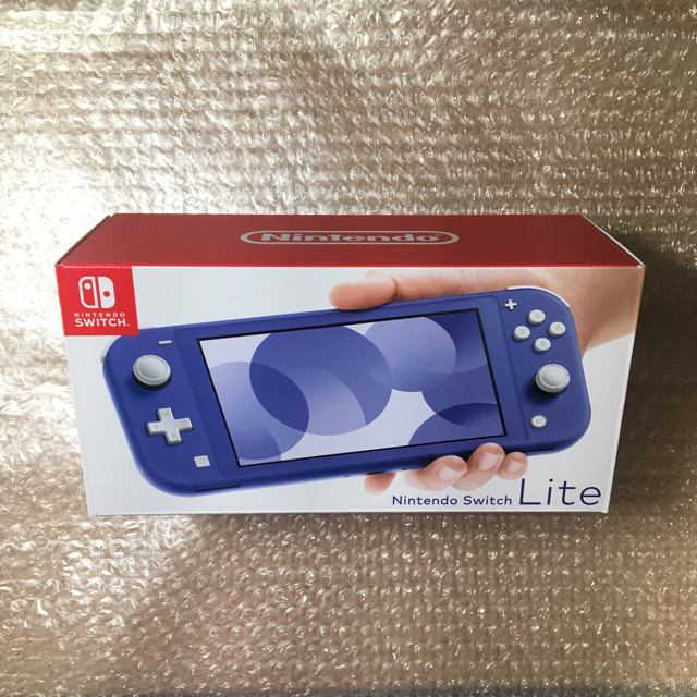 任天堂(ニンテンドウ)のNintendo Switch light ブルー スイッチ 本体 新品 未開封 エンタメ/ホビーのゲームソフト/ゲーム機本体(携帯用ゲーム機本体)の商品写真