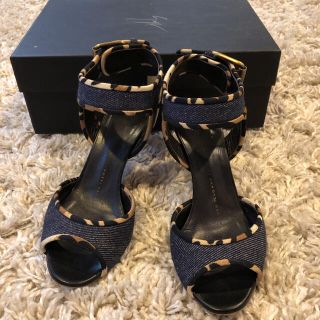 ジュゼッペザノッティデザイン(Giuseppe Zanotti Design)のジュゼッペザノッティデザインパンプス(ハイヒール/パンプス)