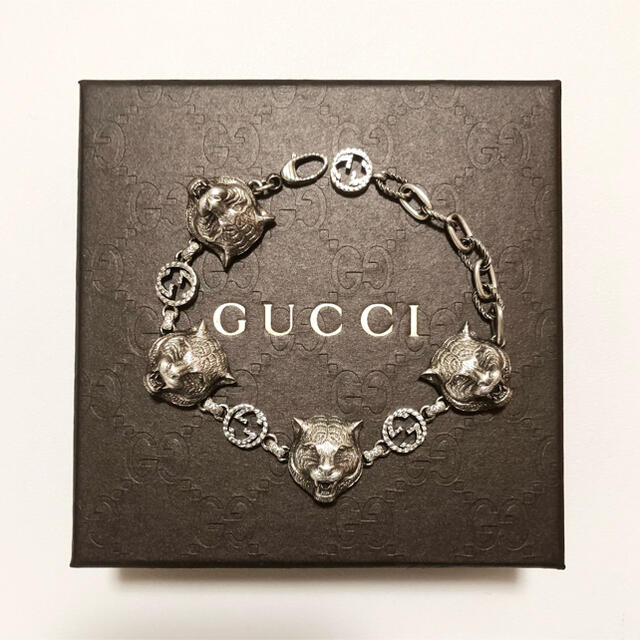 Gucci(グッチ)の希少品　GUCCI キャットヘッドブレスレット　ユニセックス　925 メンズのアクセサリー(ブレスレット)の商品写真