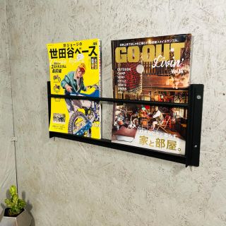 本飾れるやつ　ブックホルダー　雑誌掛け　ホルダー　(その他)