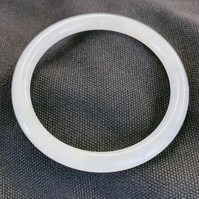 ミャンマー翡翠 腕輪　ヒスイ　バングル　BYG001号　内径55mm 1本