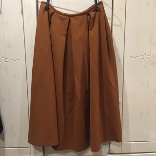 ザラ(ZARA)のZARA☆キャメルスカート(ひざ丈スカート)