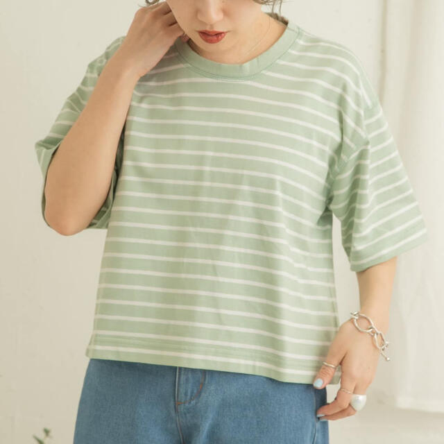 URBAN RESEARCH(アーバンリサーチ)のITEMS URBAN RESERCH Tシャツ レディースのトップス(Tシャツ(半袖/袖なし))の商品写真