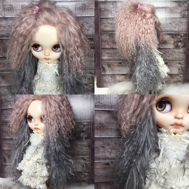 blythe _w-347スモークピンク三つ編ライトグレー✨チベットラム ...