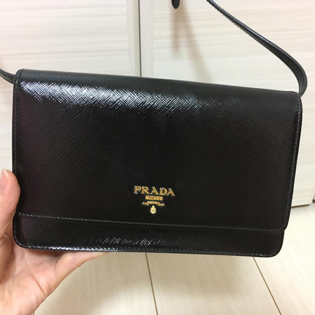 PRADA(プラダ)のPRADA♡チェーンウォレット レディースのファッション小物(財布)の商品写真