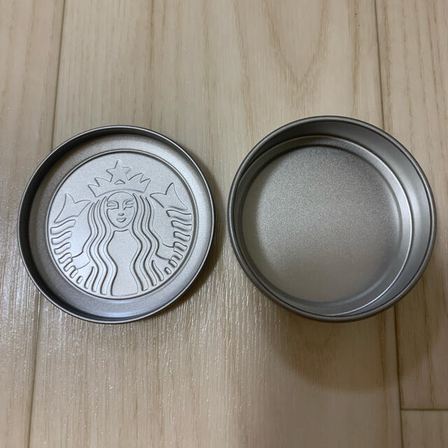 Starbucks Coffee(スターバックスコーヒー)のStarbucks 缶 インテリア/住まい/日用品のインテリア小物(小物入れ)の商品写真