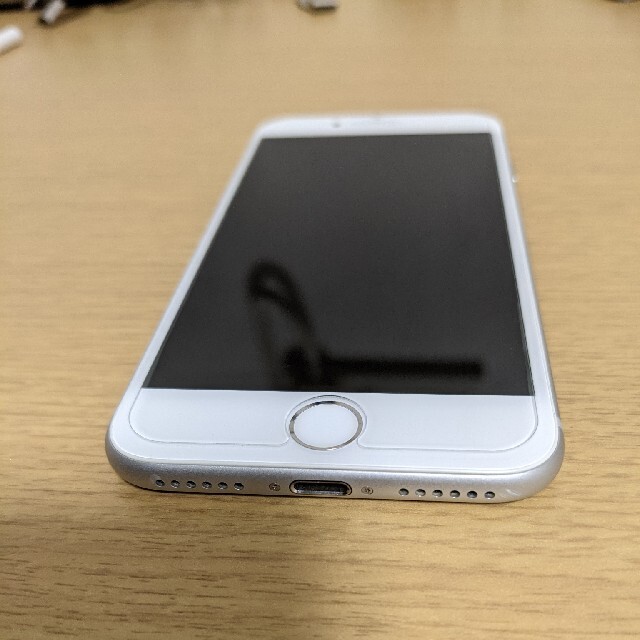 美品 iPhone8 64GB silver SIMフリー 美品 iPhone8 64GB silver SIMフリー