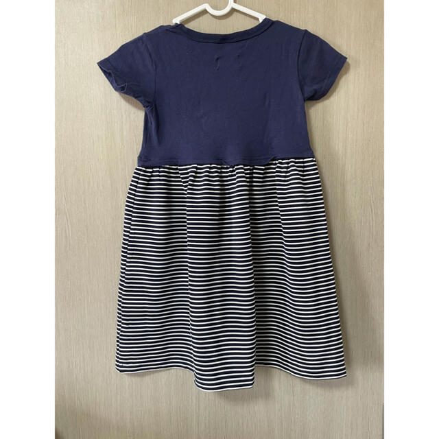 Champion(チャンピオン)のチャンピオン　ワンピース　ネイビー　130 キッズ/ベビー/マタニティのキッズ服女の子用(90cm~)(ワンピース)の商品写真