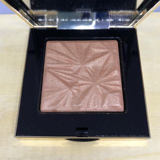 ボビイブラウン(BOBBI BROWN)のみのん様専用🌺新品❣️ボビィブラウン　リュクス　イルミネイティング　パウダー(フェイスパウダー)