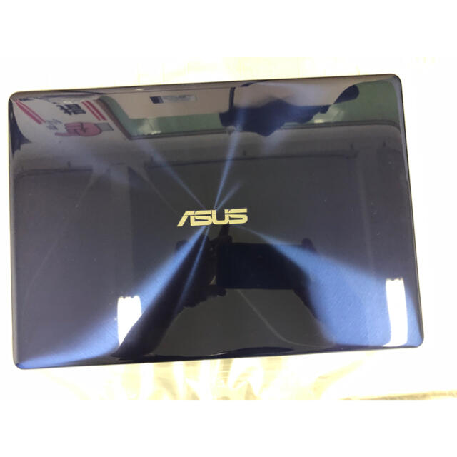 ASUS(エイスース)のASUS ZenBook 13 UX331UN-8250B スマホ/家電/カメラのPC/タブレット(ノートPC)の商品写真