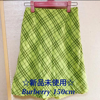 バーバリー(BURBERRY)の☆新品☆Burberry バーバリー　子供用夏用チェックスカート150cm(スカート)
