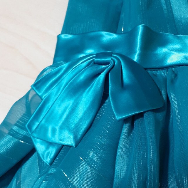 ラメ入りリボンのフォーマルドレス レディースのフォーマル/ドレス(ミディアムドレス)の商品写真