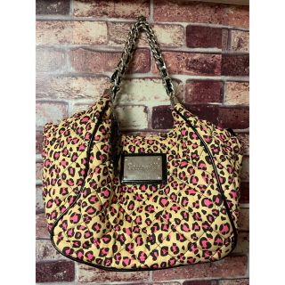 ベッツィジョンソン(BETSEY JOHNSON)のベッツィージョンソン　バッグ　豹柄(ハンドバッグ)